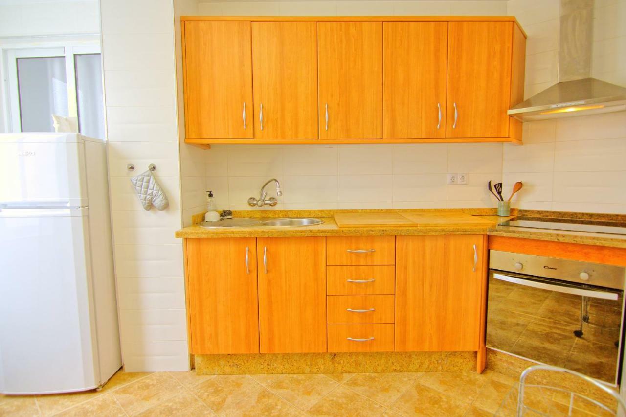 Low Cost Rooms Malaga River Exterior foto